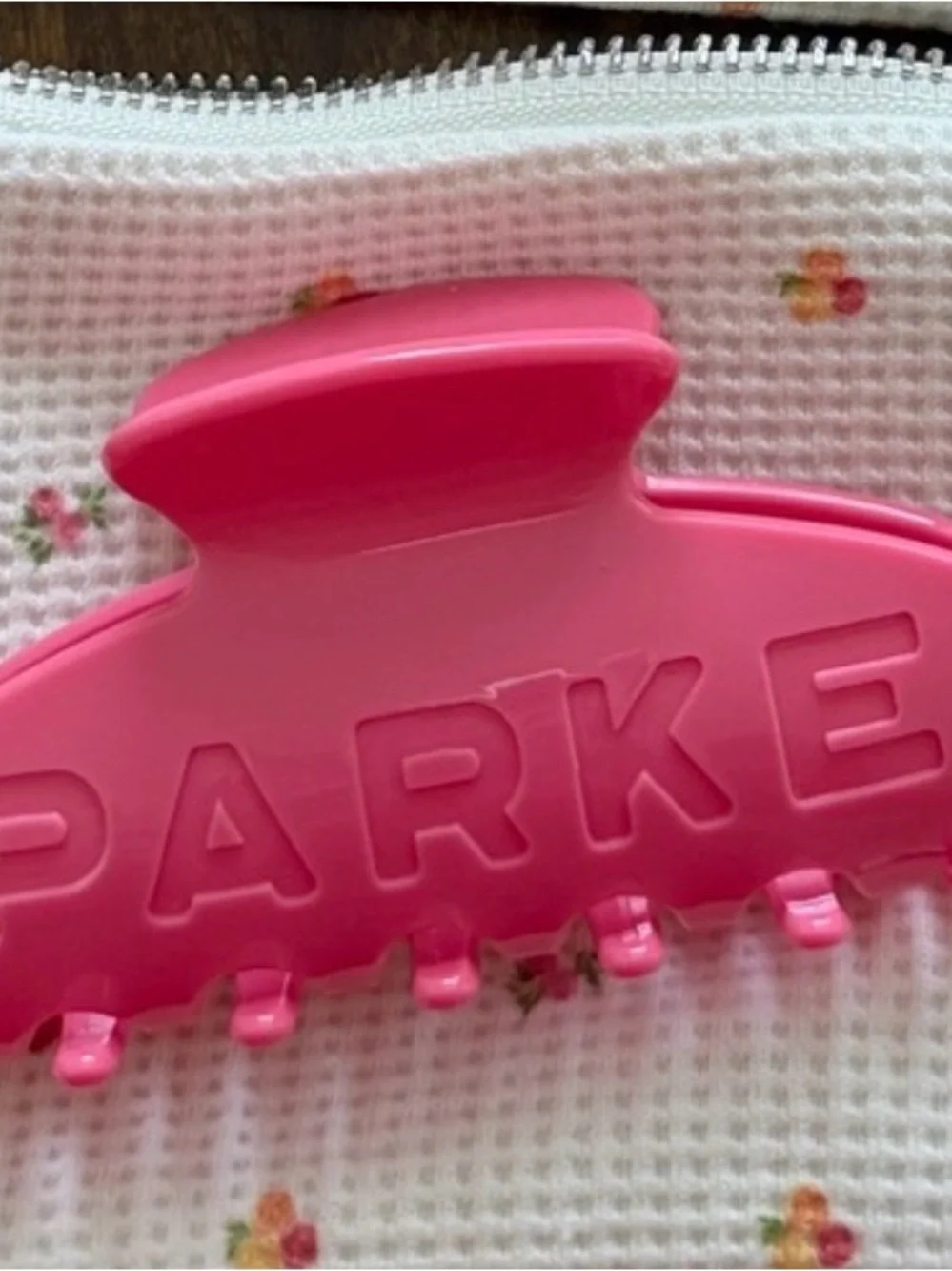 Parke Bloom Maggie Emma Clip